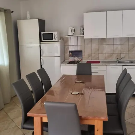 Apartamento Marija Suko An - Two Bedroom 1 Sukošan
